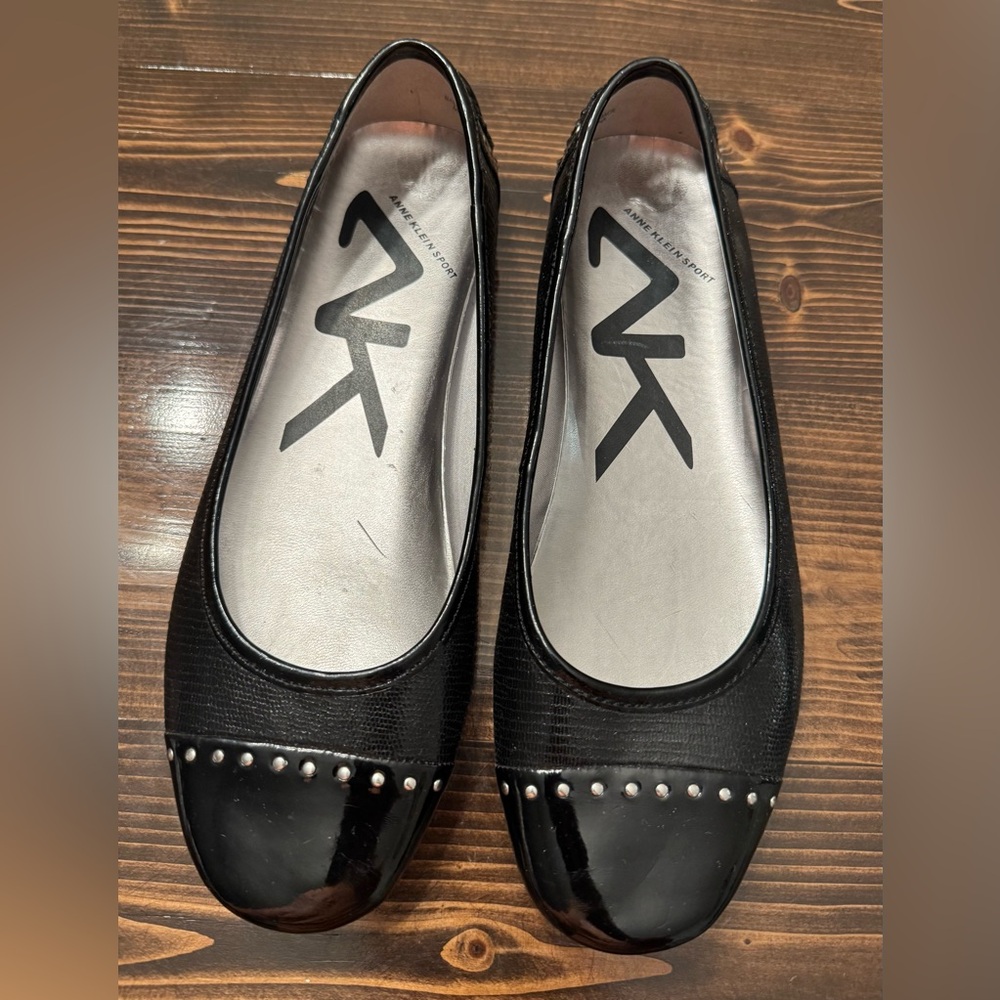 Anne Klein Sport Billie Black Flats with Silver Studs Size 6.5 EUC